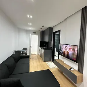 Cozystayapartments By Flow , Tirana Albanië